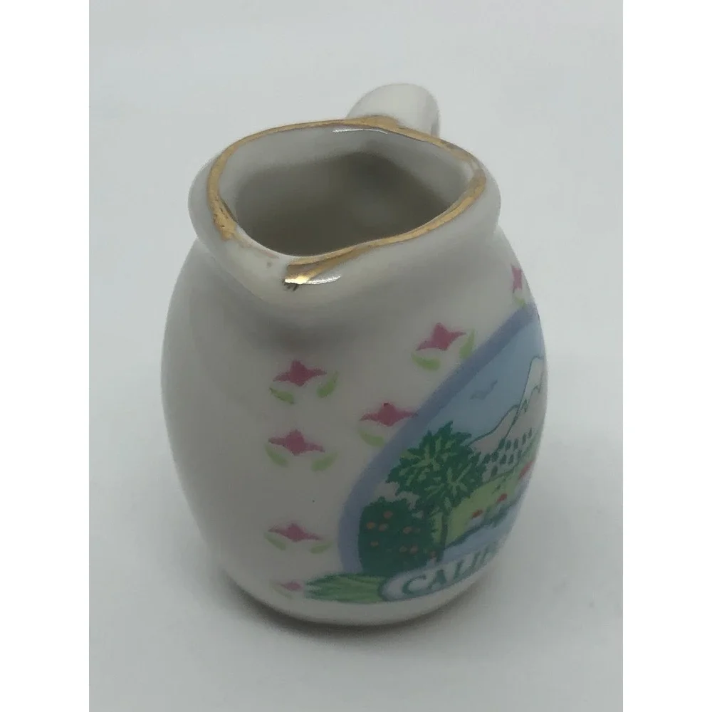 Vintage CALIFORNIA Souvenir Tiny 1
